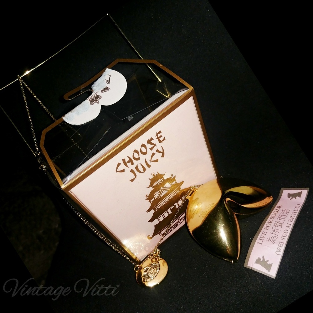 Juicy Couture Chinese Fortune Cookie+Necklace +Box